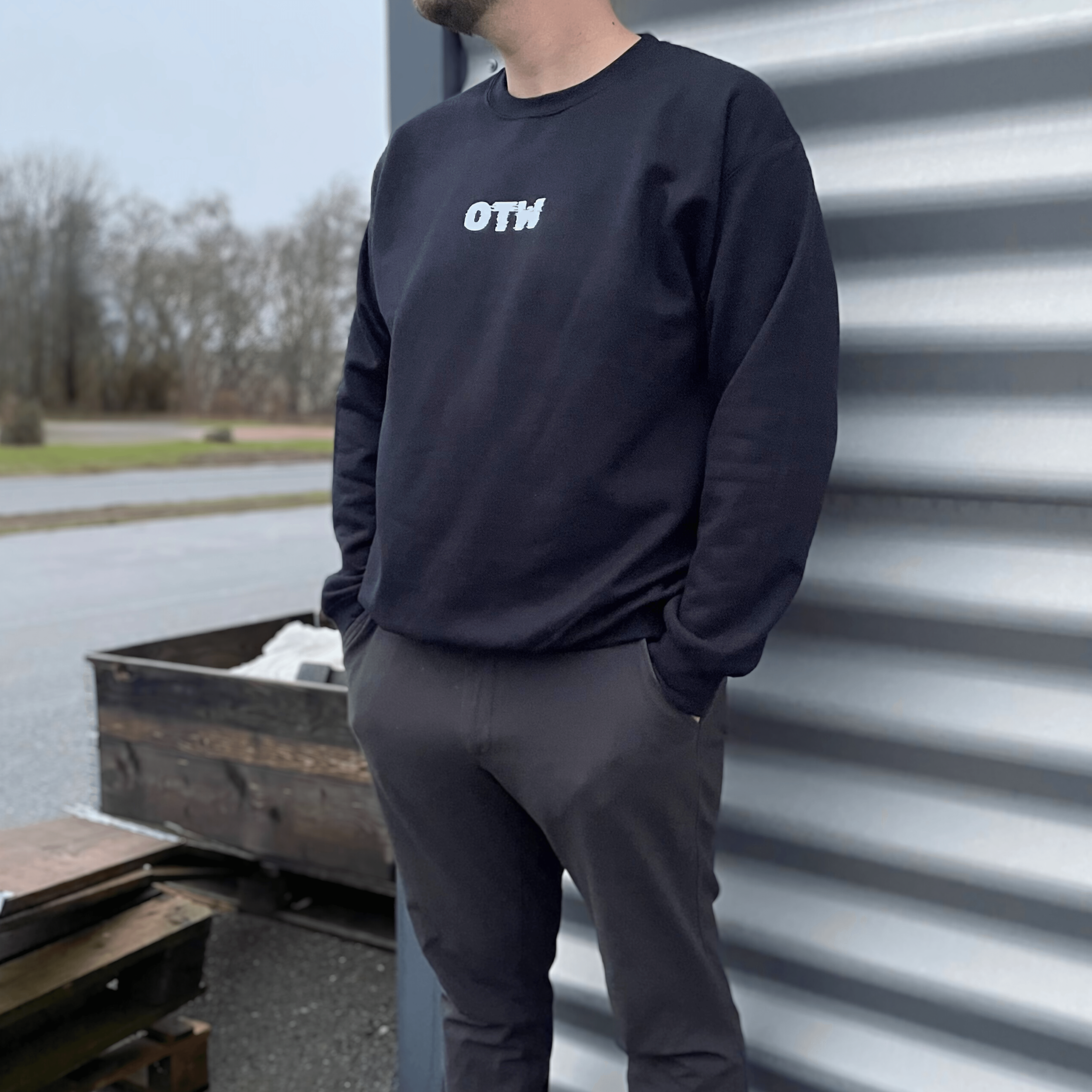 OTW Distorted - Classic Sweatshirt - One2Wear