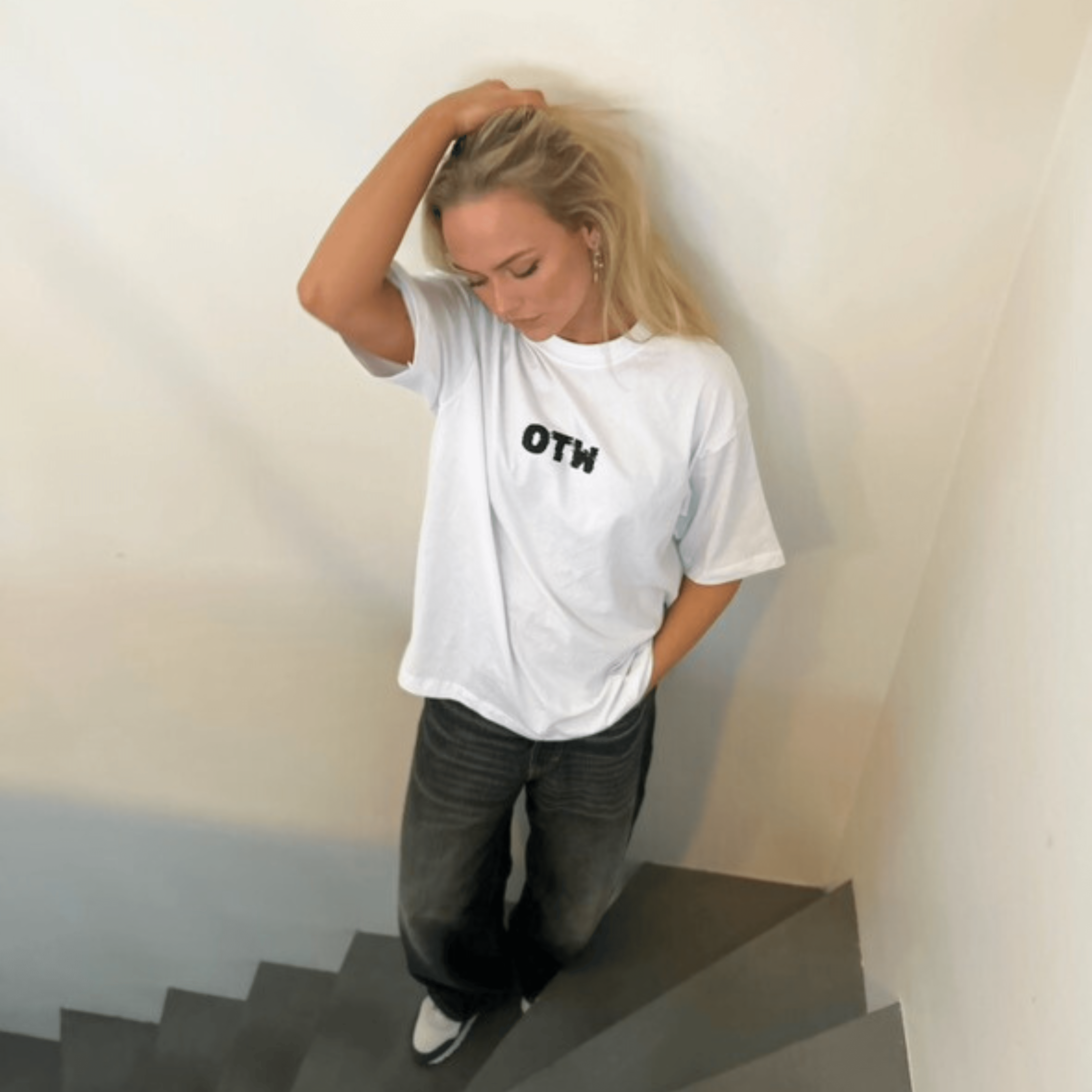 OTW Distorted “Black” - Box Fit Tee - One2Wear